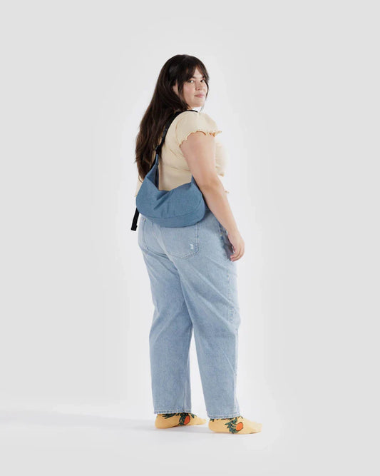 Baggu Medium Nylon Crescent : Digital Denim