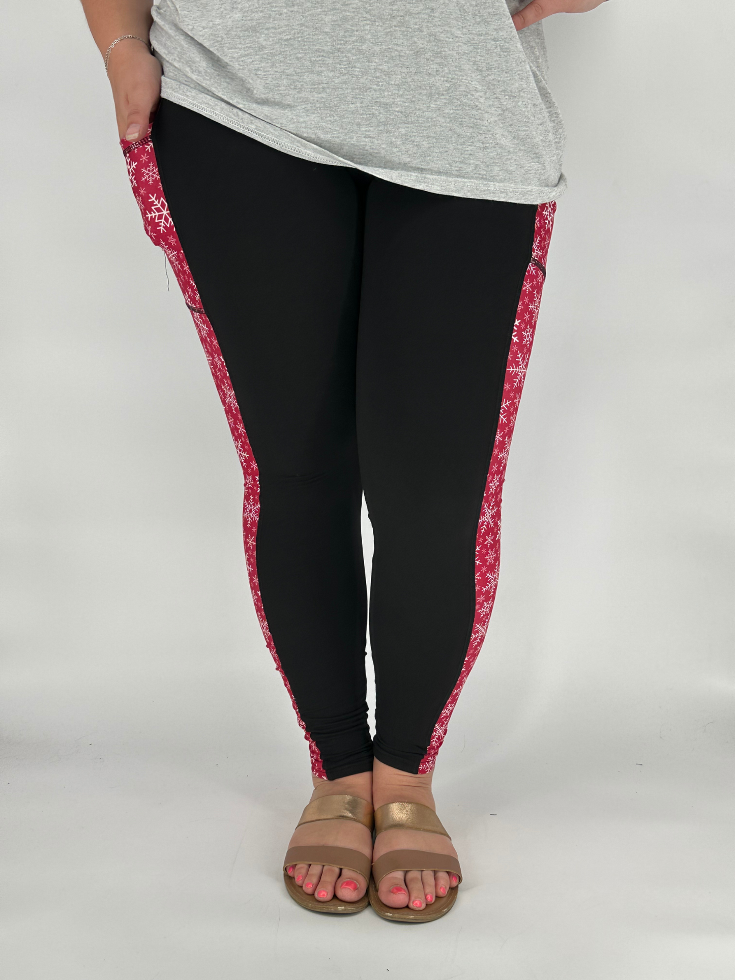 Red Snowflake SIDE Design w/ Pockets