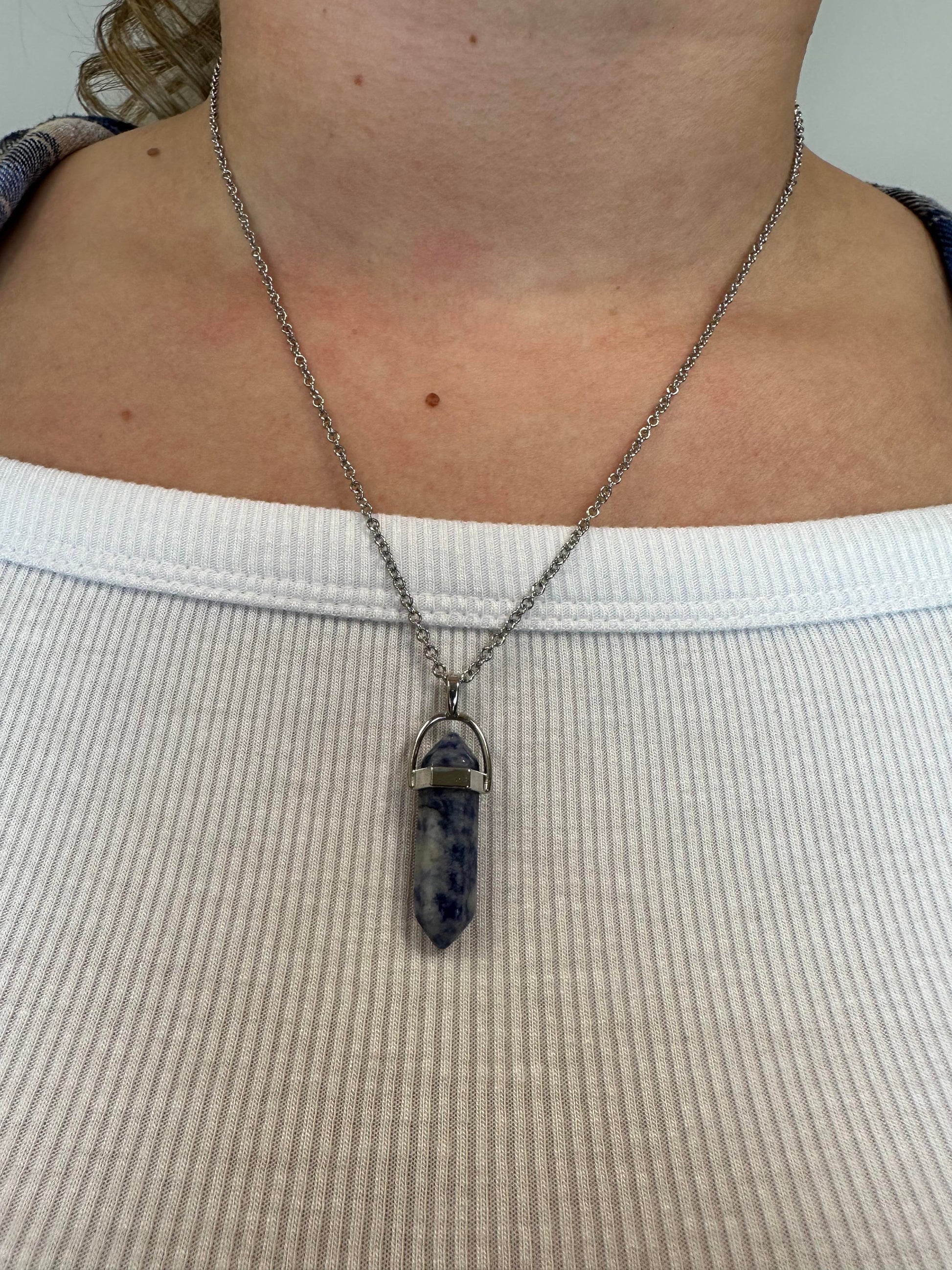 Sodalite Necklace - Three Bears Boutique