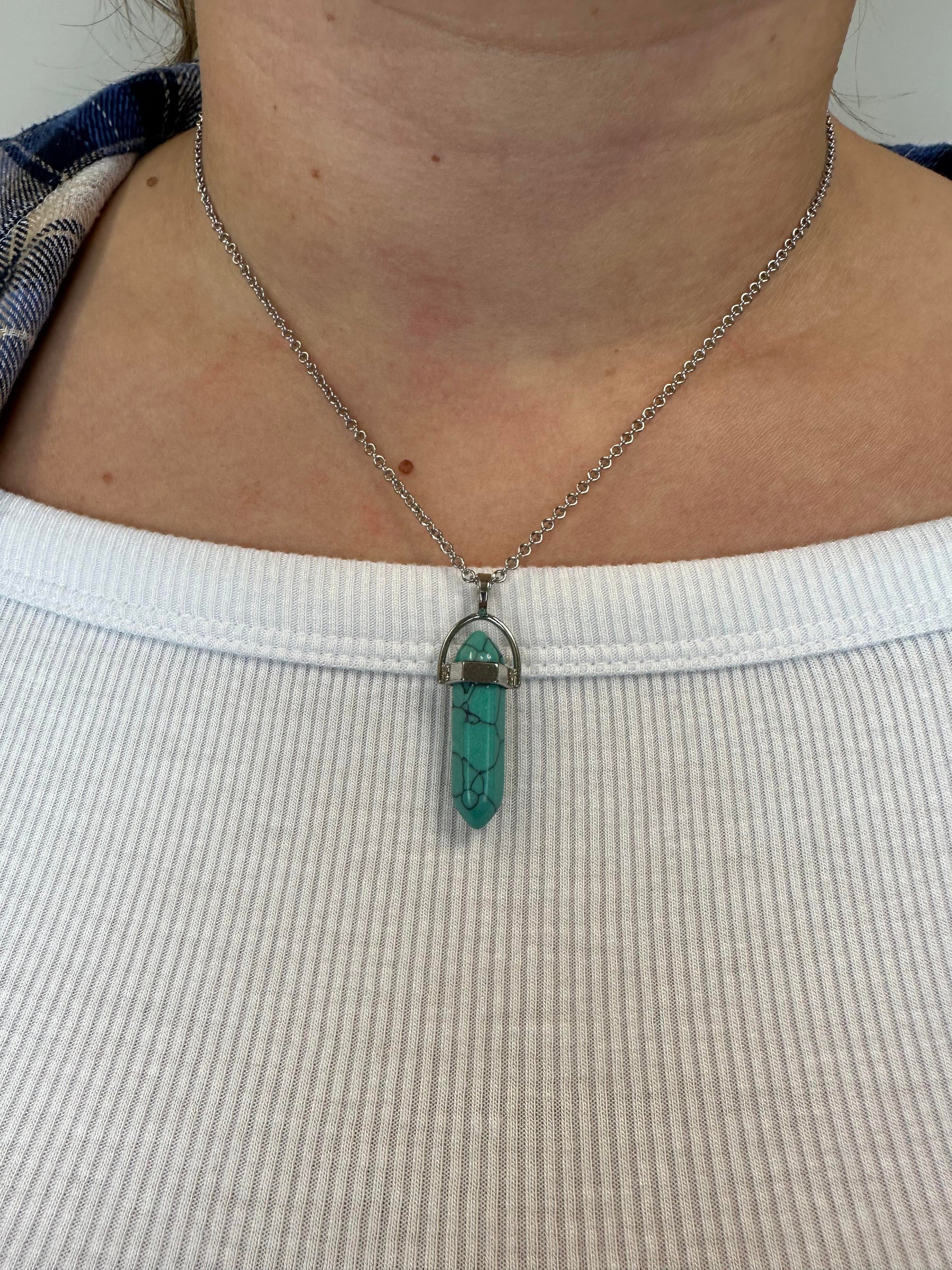 Turquoise Necklace - Three Bears Boutique
