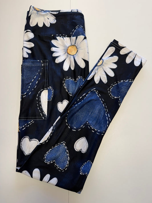 Midnight Daisy Love Leggings w/ Pockets *RTS