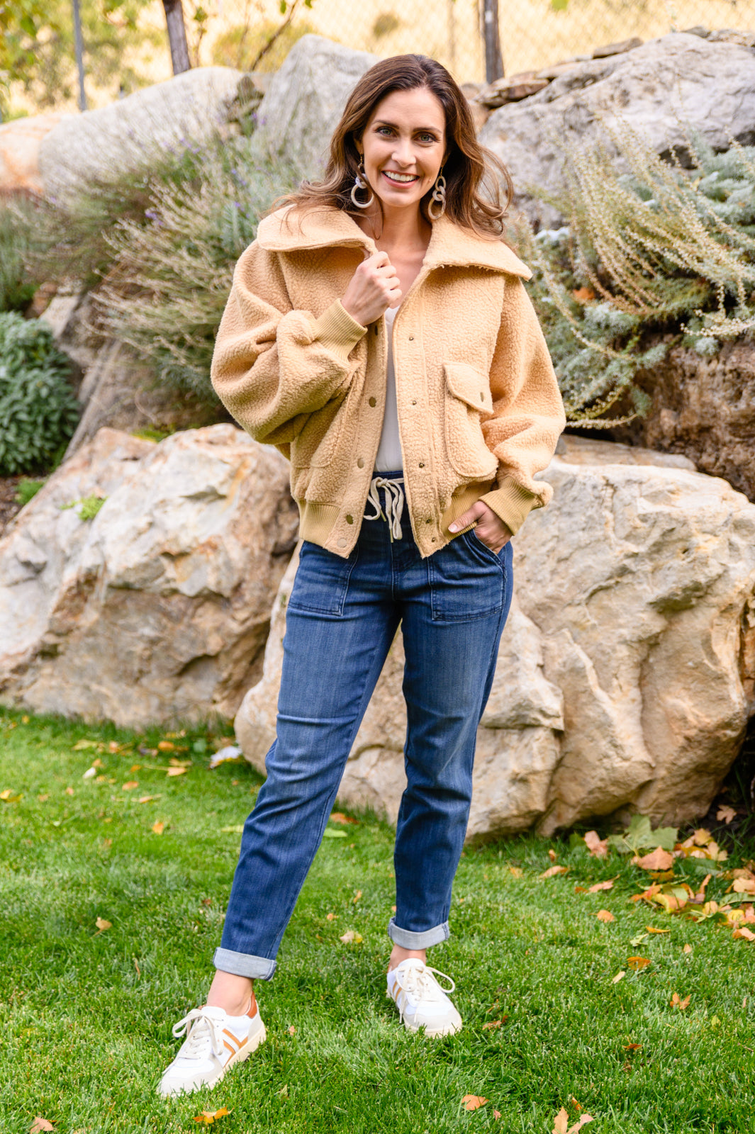 Don't Stress Oversized Collar Sherpa Jacket In Taupe - Three Bears Boutique