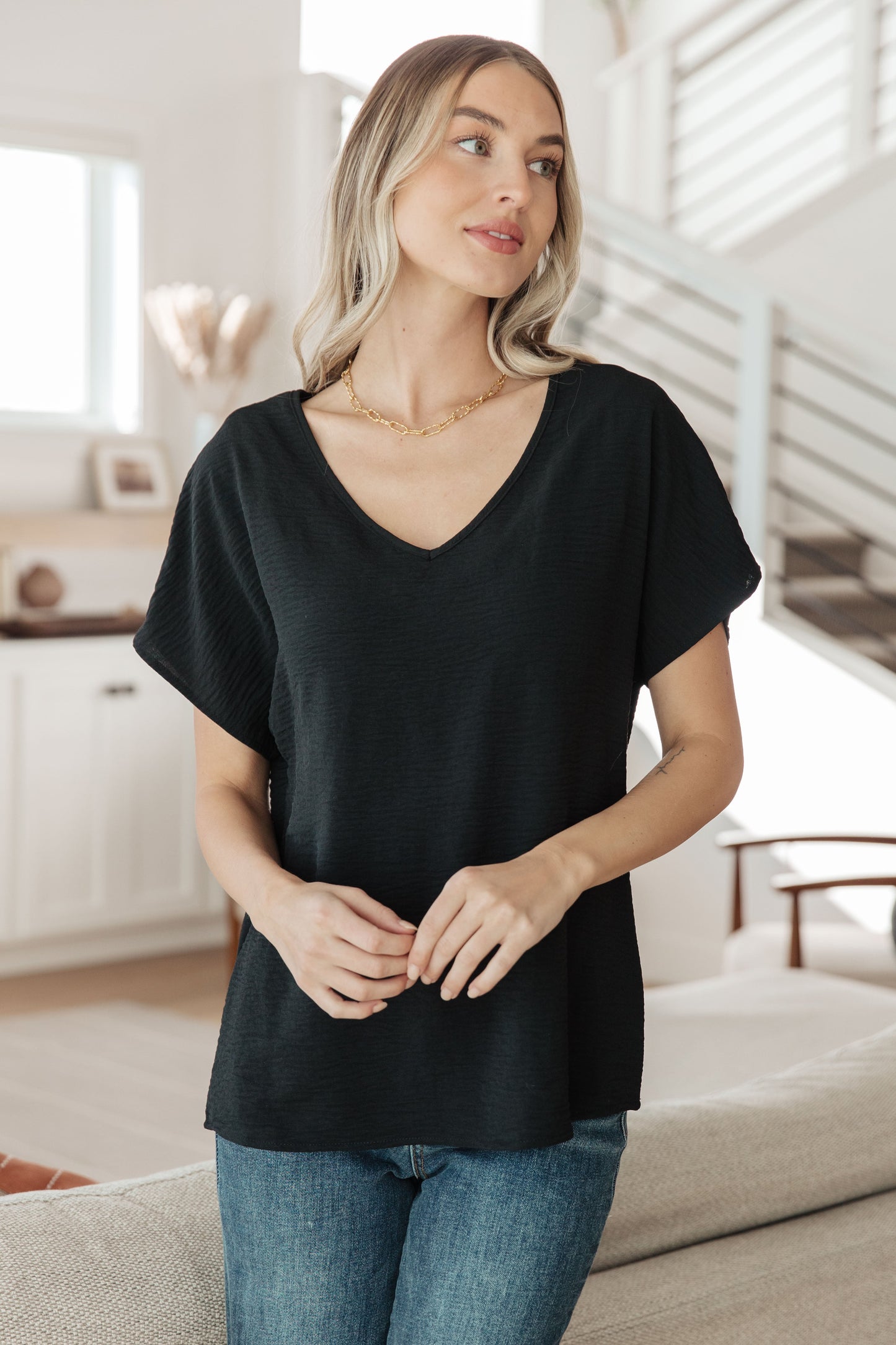 Frequently Asked Questions V-Neck Top in Black - Three Bears Boutique