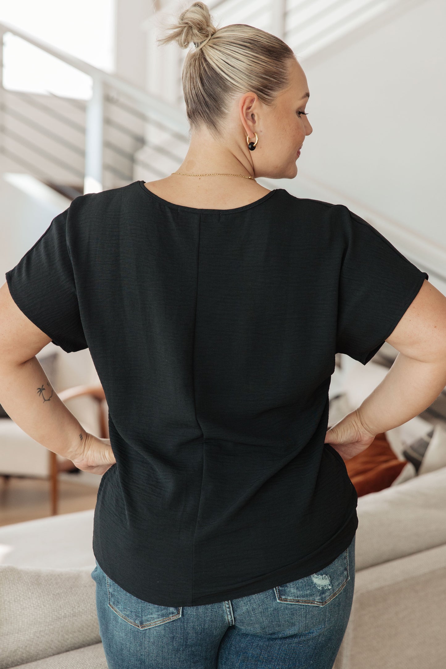 Frequently Asked Questions V-Neck Top in Black - Three Bears Boutique
