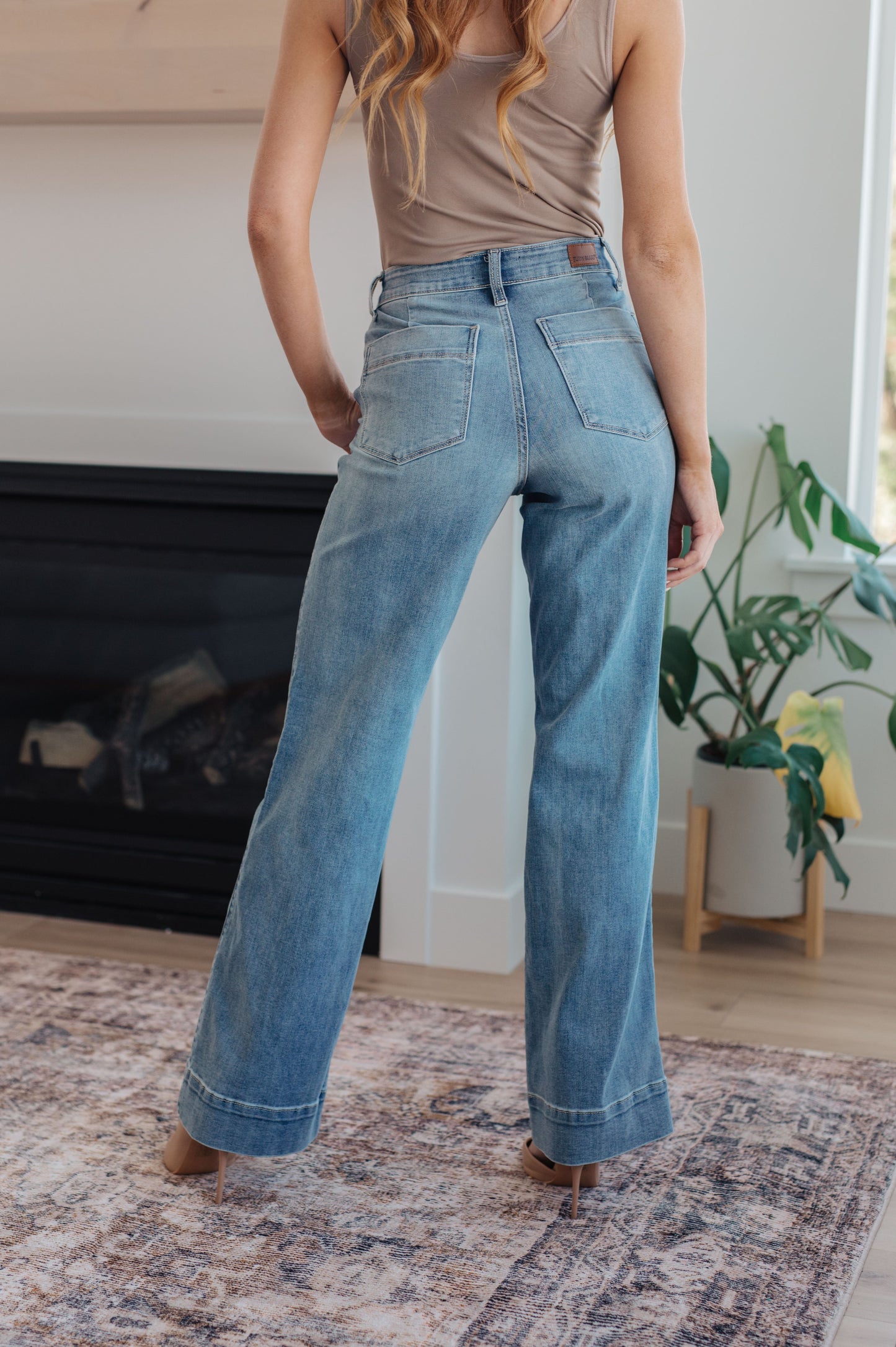 Mindy Mid Rise Wide Leg Jeans - Three Bears Boutique