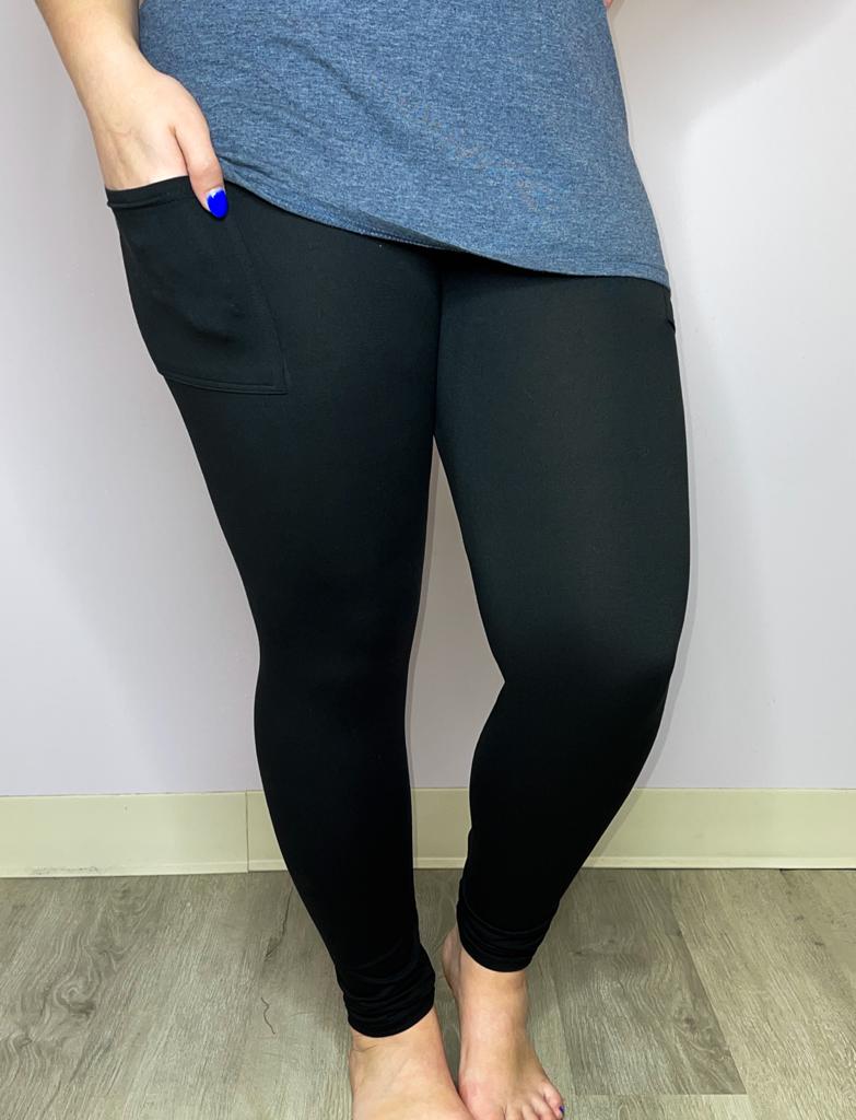 Black Leggings with Pockets - Three Bears Boutique